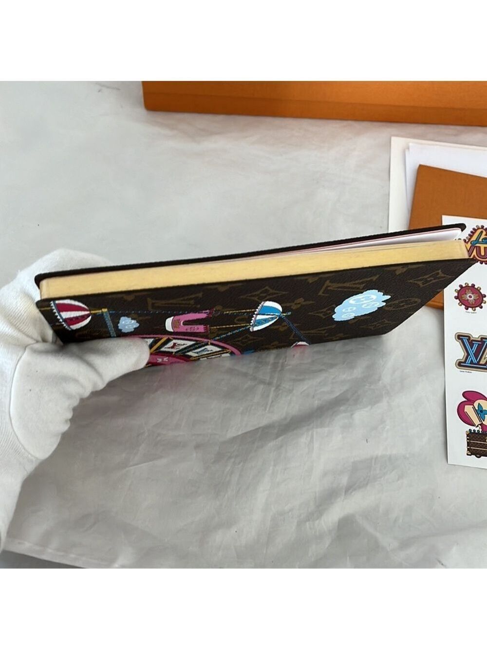 Louis Vuitton Big Wheel Vivienne Clemence notebook - Picture 7 of 15